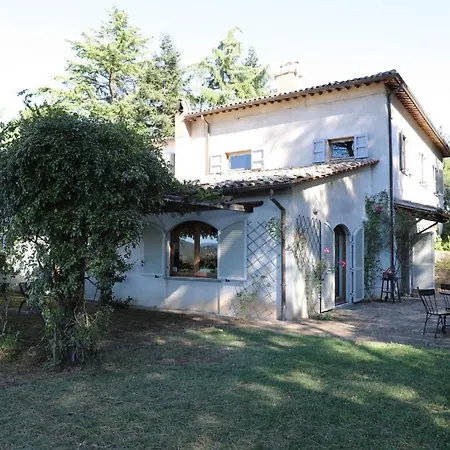 וילה San Quirico Sleeps 8 With Pool And Wifi