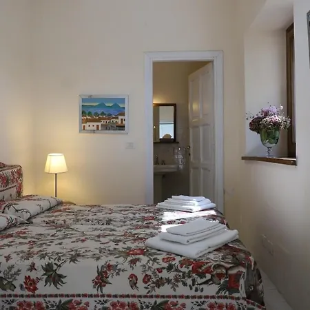 San Quirico Sleeps 8 With Pool And Wifi וילה *
