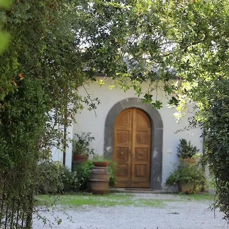 San Quirico Sleeps 8 With Pool And Wifi וילה San Quirico (Avigliano)