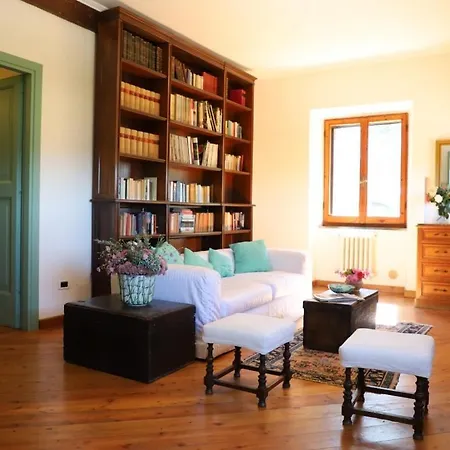 San Quirico Sleeps 8 With Pool And Wifi וילה San Quirico (Avigliano)