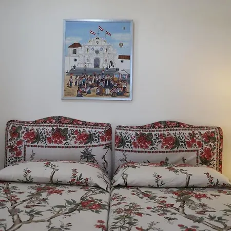San Quirico Sleeps 8 With Pool And Wifi *