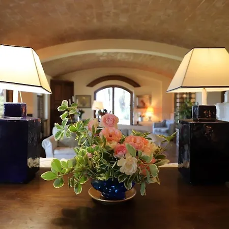 וילה San Quirico Sleeps 8 With Pool And Wifi